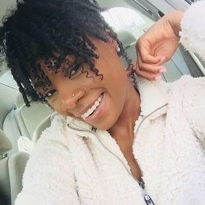 Meet your Posher, Daneesha